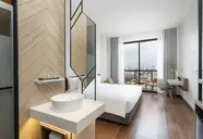 Centara Life Bangkok Phra Nakhon