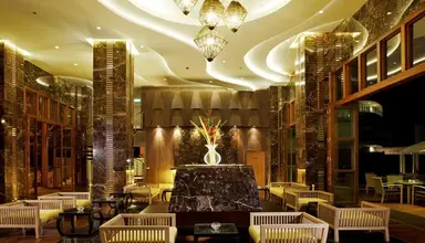 Centara Nova & Spa
