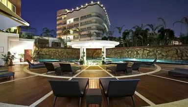 Centara Nova & Spa