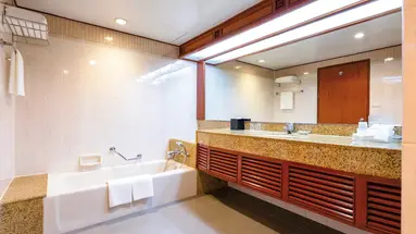 Centara Riverside Hotel C