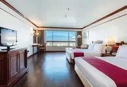 Centara Riverside Hotel C