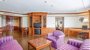 Centara Riverside Hotel C