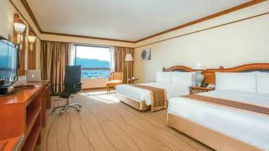 Centara Riverside Hotel C
