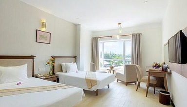 Centara Sandy Beach
