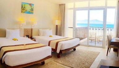 Centara Sandy Beach