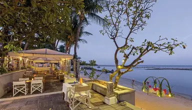 Centara Villas
