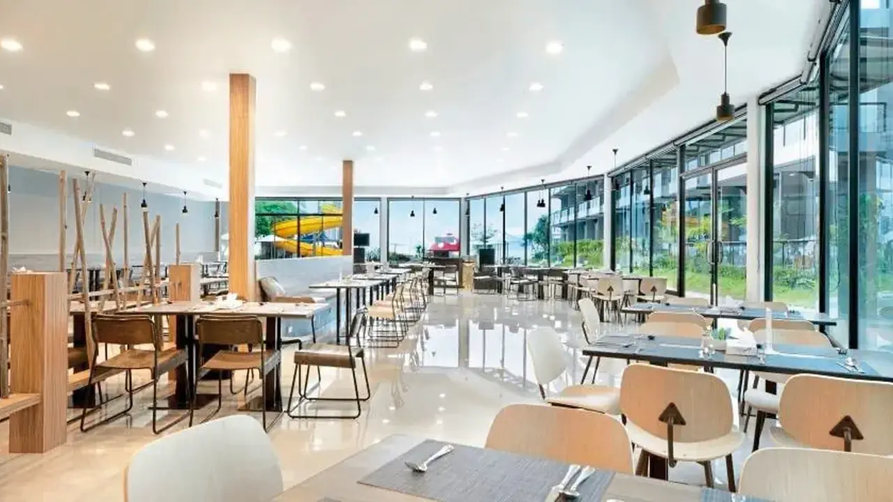 Centra by Centara Cha-Am Beach Resort Hua Hin