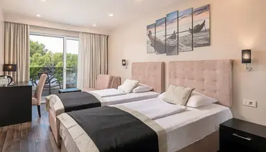 Central Beach 9