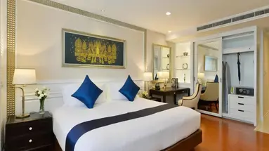 Centre Point Silom