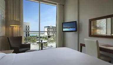 Centro Yas Island