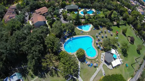 Hotel Century Resort