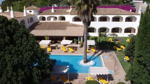 Hotel Cerro Mar Garden