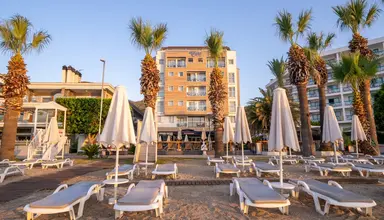 Cettia Beach