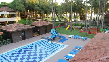 Champion Holiday Village