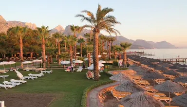 Champion Holiday Village