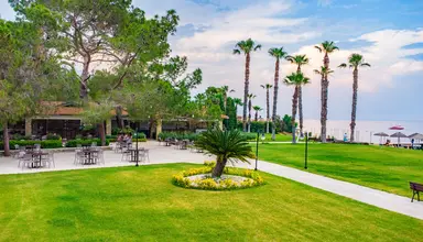 Champion Holiday Village