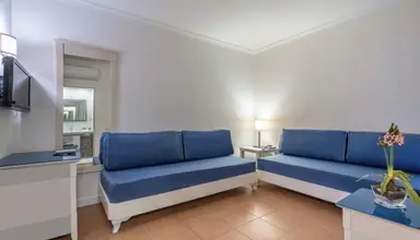Champion Holiday Village