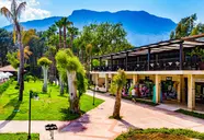 Champion Holiday Village