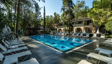 Champion Holiday Village