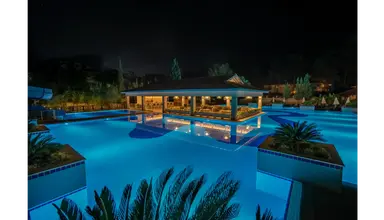 Champion Holiday Village