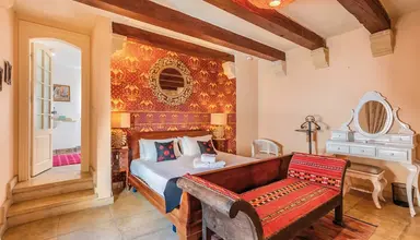 Chapel 5 Boutique Suites