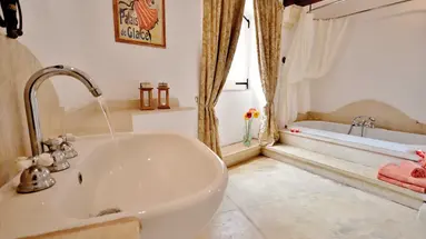 Chapel 5 Boutique Suites
