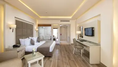 Charmillion Club Resort
