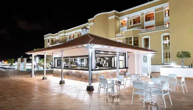 Chatur Playa Real Resort