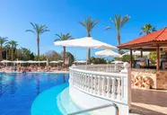 Chatur Playa Real Resort