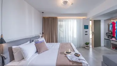 CHC Imperial Palace