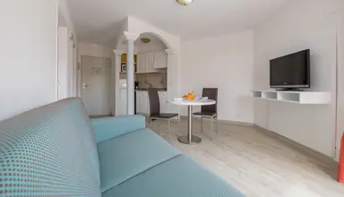 Checkin Bungalows Atlantida