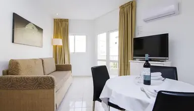 Checkin Bungalows Atlantida