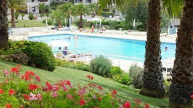 Cheerfulway Vila Alba