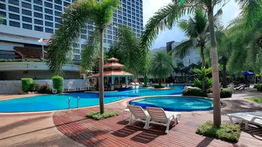 Cholchan Pattaya Resort