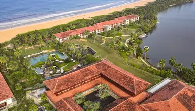 Cinnamon Bentota Beach