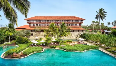 Cinnamon Bentota Beach