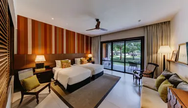 Cinnamon Bentota Beach