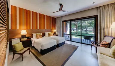 Cinnamon Bentota Beach