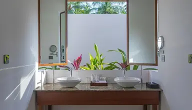 Cinnamon Hakura Huraa