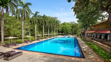 Cinnamon Lodge