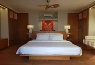 Cinnamon Velifushi Maldives