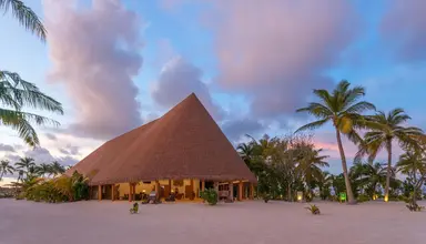 Cinnamon Velifushi Maldives