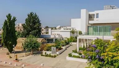 City Plus Rhodes