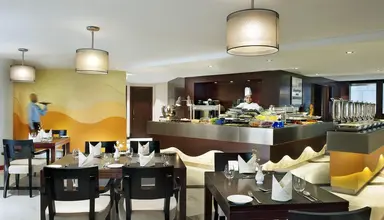 City Seasons Towers