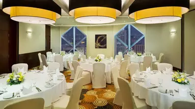 City Seasons Towers