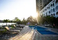 CityBlue Creekside Hotel & Suites