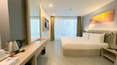 Clarian Beach Patong