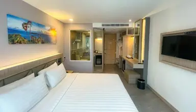 Clarian Beach Patong