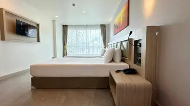 Clarian Beach Patong