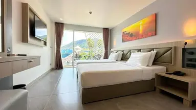 Clarian Beach Patong